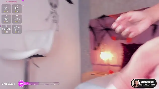 agatha jener online show from October 1, 12:10 pm