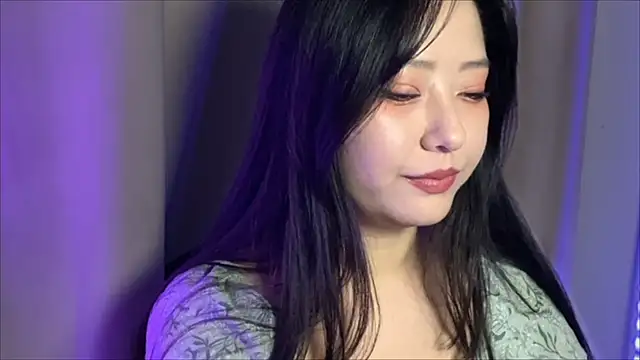Snapshot of WonderMira chatting on September 19, 12:59 pm WonderMira online show from September 19, 12:59 pm