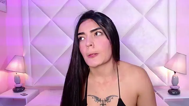 Snapshot of Miaa_Smithh__ chatting on October 4, 4:44 pm Miaa Smithh online show from October 4, 4:44 pm