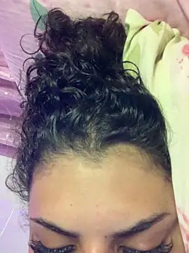 luluzinhax online show from March 12, 4:04 am