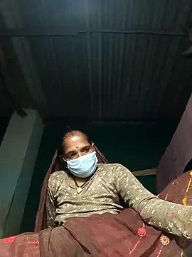 Snapshot of Hot-honi chatting on September 28, 1:38 pm Hot-honi online show from September 28, 1:38 pm