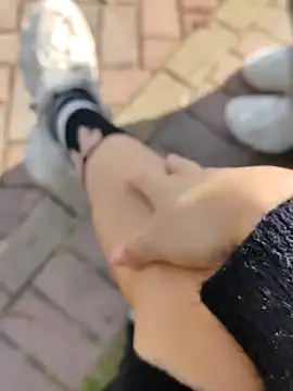 shaoshao-7758 online show from November 23, 4:37 am