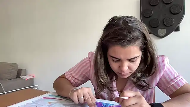 bruninhapt online show from October 9, 9:35 am