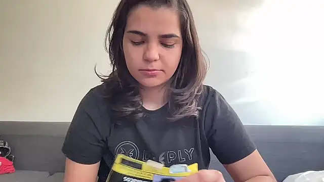 bruninhapt online show from September 16, 7:49 am