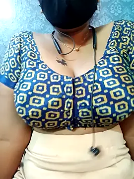 Snapshot of tamil_Vennila chatting on October 14, 8:50 am tamil Vennila online show from October 14, 8:50 am