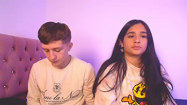 mae nathan  online show from October 13, 8:00 pm