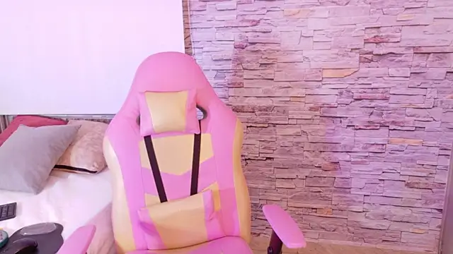 liz monserrat 1 online show from November 22, 7:49 pm