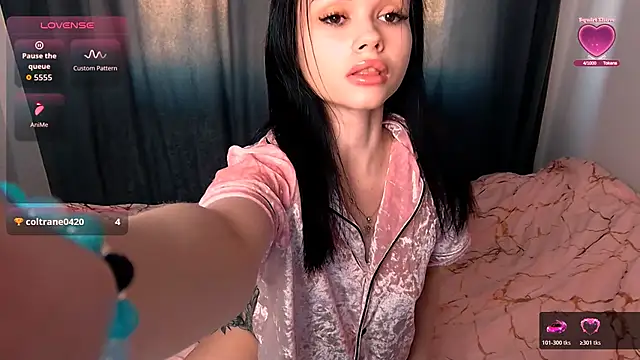 Luxuryy baby online show from October 19, 3:25 pm