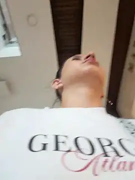 Candy Bloom   online show from September 21, 9:13 pm