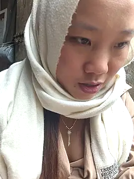 liu-liusexy online show from May 9, 3:52 am