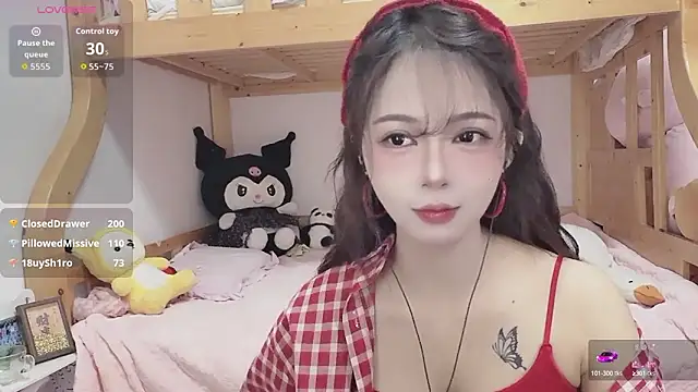 Sue101010 online show from October 6, 1:28 pm