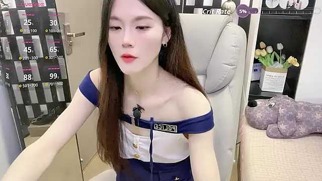 Yueyue-MM online show from March 19, 5:56 am