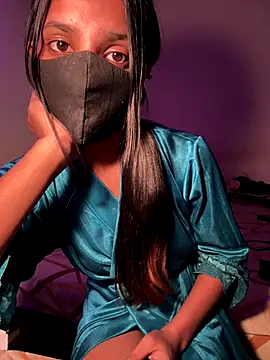 Hoty-Poonam online show from October 9, 9:41 pm