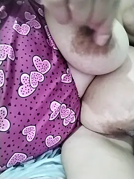 pimentinha1078 online show from May 16, 2:14 am