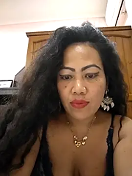 Lindarossyta online show from June 11, 12:32 am