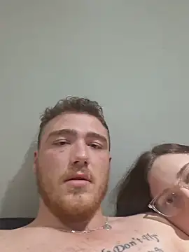 BIG-WHITE-DICK-2001 online show from July 23, 6:49 pm