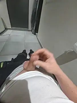 BIG-WHITE-DICK-2001 online show from July 19, 8:11 pm