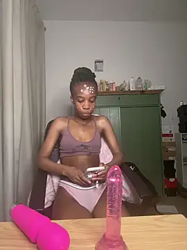 Snapshot of Prxincess_AAGodesss chatting on September 25, 8:50 pm Prxincess AAGodesss online show from September 25, 8:50 pm