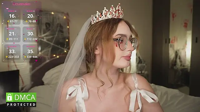 KyotoGlow online show from October 24, 9:44 pm