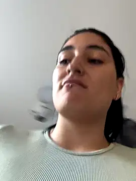 Scarlett 12 online show from October 18, 1:03 pm