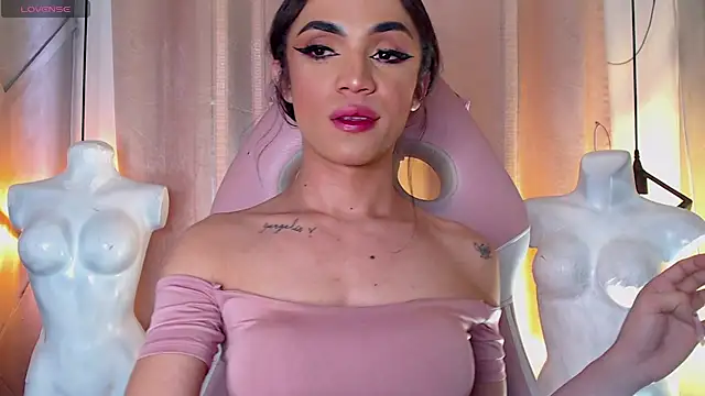 Cristal Gem1 online show from April 16, 9:39 pm