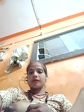 Miss 143 online show from September 21, 4:16 pm