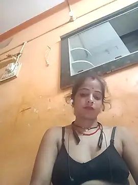 Miss 143 online show from September 23, 4:27 pm