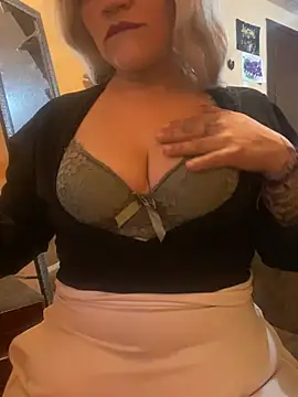 Isisflame online show from January 13, 3:01 am