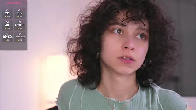 MimiLicks online show from November 6, 9:59 am