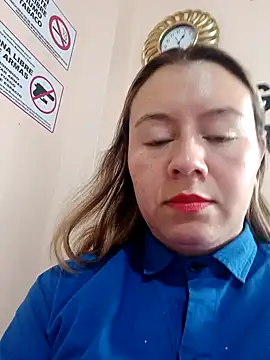 Hannah-colx online show from December 19, 5:27 pm