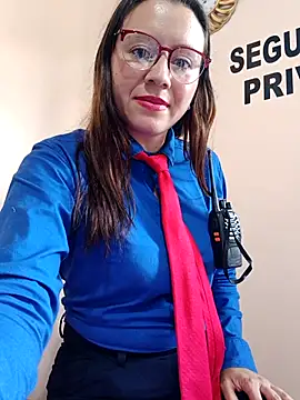 Snapshot of Hannah-colx chatting on September 15, 2:58 pm Hannah-colx online show from September 15, 2:58 pm