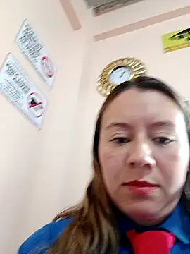 Hannah-colx online show from December 17, 5:06 pm