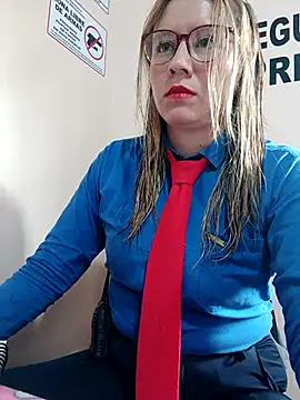 Hannah-colx online show from February 24, 4:49 pm