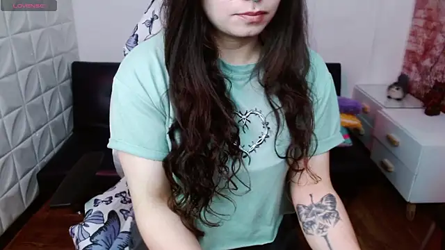 Eva Roussell online show from April 14, 3:01 pm