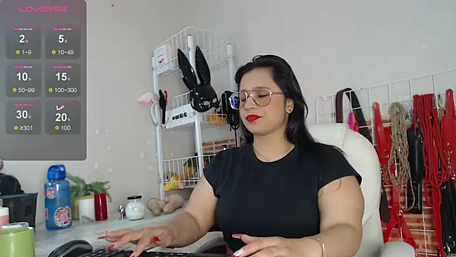  adahara queen online show from December 19, 4:16 am