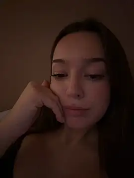 LillieOlive online show from October 12, 9:39 pm