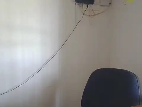 Snapshot of MiaVega chatting on October 9, 2:32 pm MiaVega online show from October 9, 2:32 pm