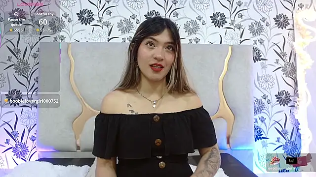 Snapshot of Hanaa_tay chatting on October 15, 12:52 pm Hanaa tay online show from October 15, 12:52 pm
