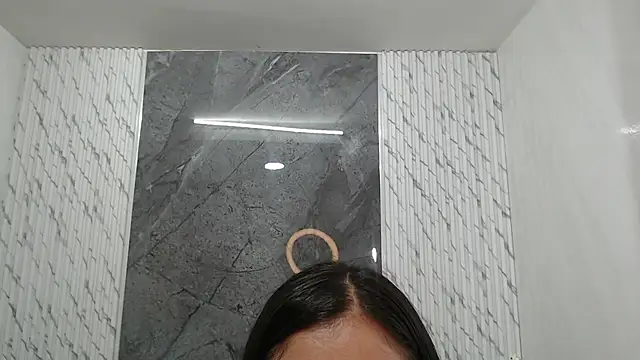 Ivony18 b online show from February 24, 3:05 am