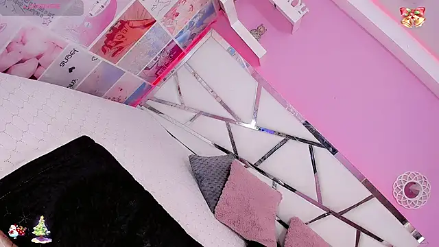 Miacuteee online show from December 15, 9:20 pm