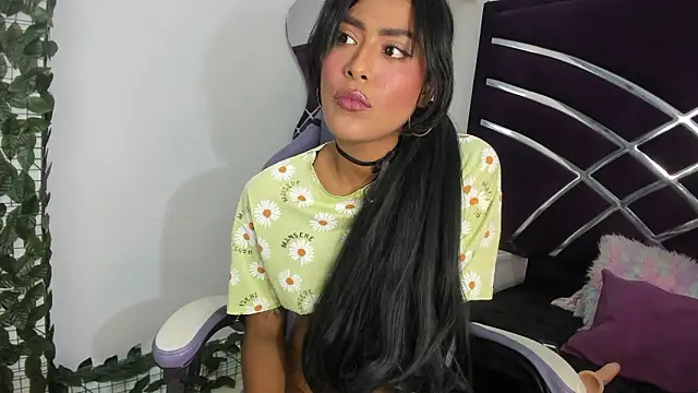 babilett online show from February 6, 12:47 am