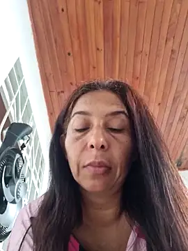 maleja23 online show from April 13, 1:23 pm