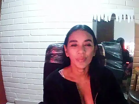 MiiaVelasquez online show from November 10, 4:07 am