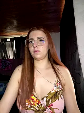 CoraVibes online show from November 1, 12:42 pm