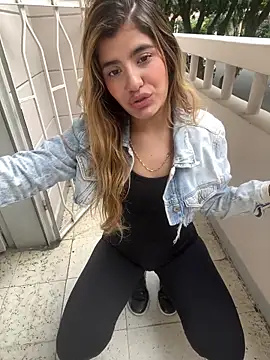 MelissaAlCapone online show from October 28, 9:19 pm