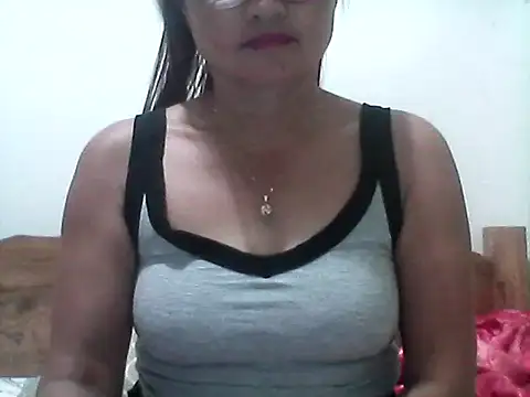 nathalie0045 online show from March 14, 10:16 am