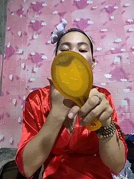 Snapshot of Skinny_vuet chatting on October 13, 1:36 pm Skinny vuet online show from October 13, 1:36 pm