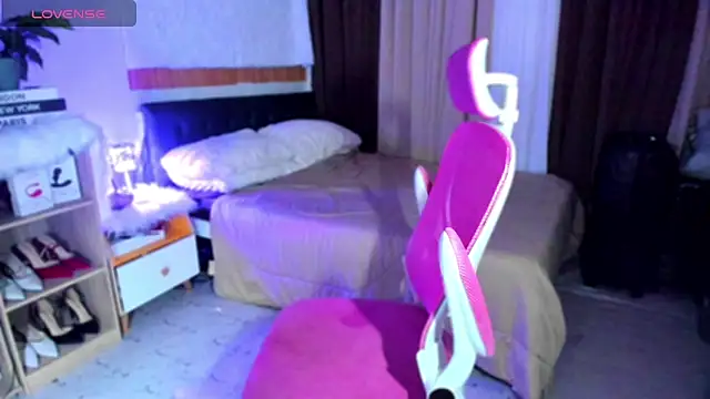 janepreciousgirl online show from June 4, 8:57 pm