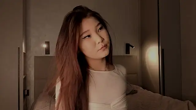 iamyuki online show from October 28, 2:06 am