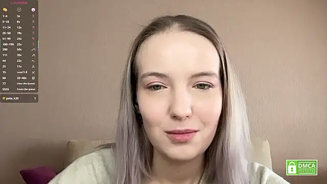 HongTomczak online show from February 18, 7:51 am